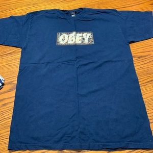 Men’s obey large shirt Pac sun
